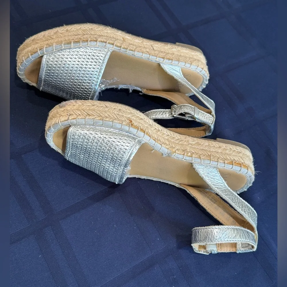 Franco Sarto Women's Ravenna 2 Platform Sandals